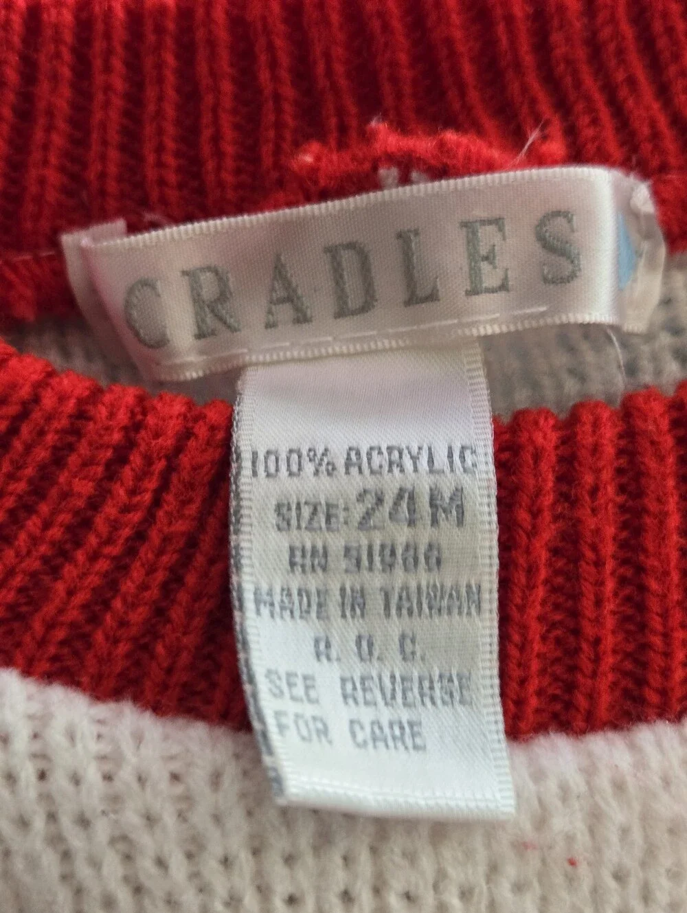 Vintage Cradles Knit Play Set Size 24 Months Primary Colors Train Bear Patch